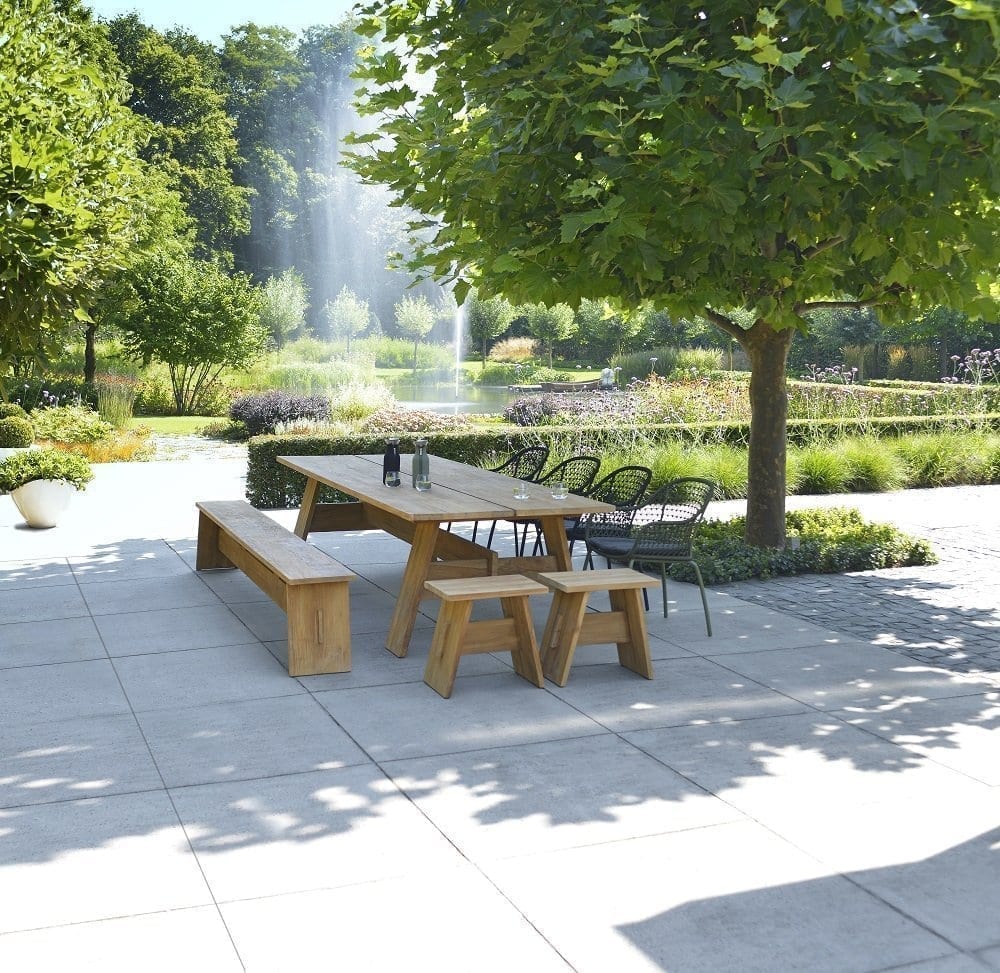 Tuinmeubelonderhoud Hout