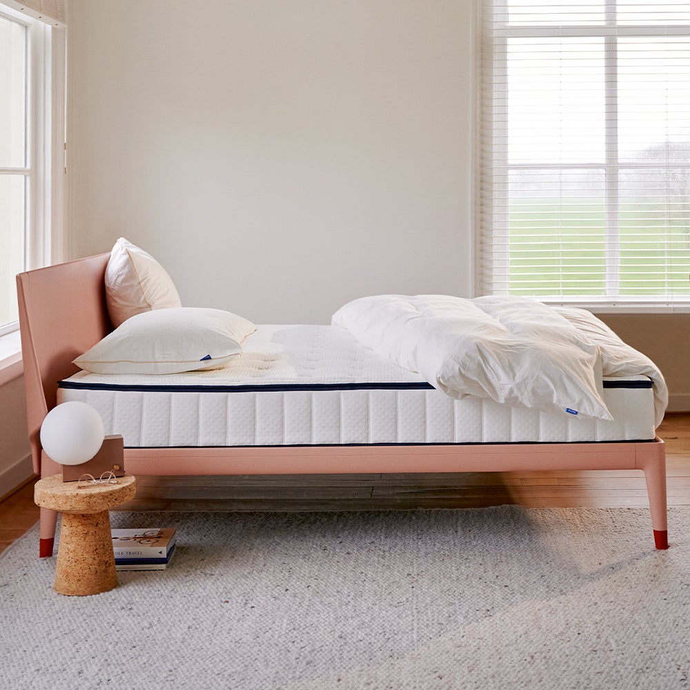 Essential bed van Auping bij Nijhof
