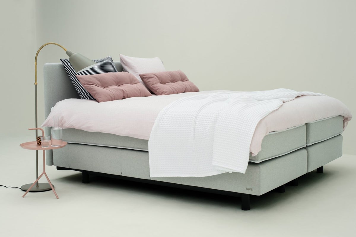 Original boxspring van Auping bij Nijhof