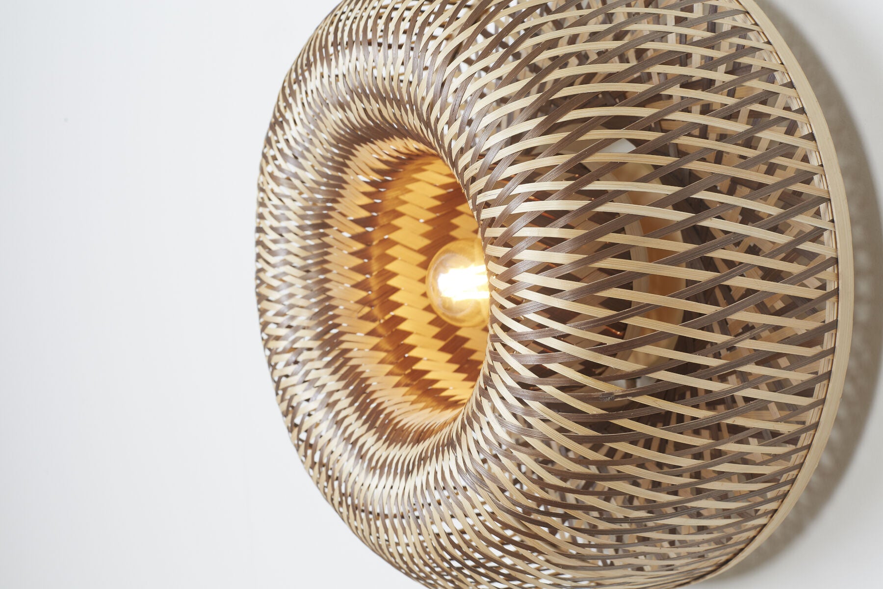 Wandlamp Barbados bamboe/halfrond kap ø35xh.15cm naturel/bruin