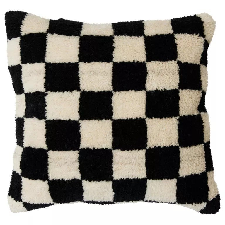 Sierkussen - Black and white statement Woolen 